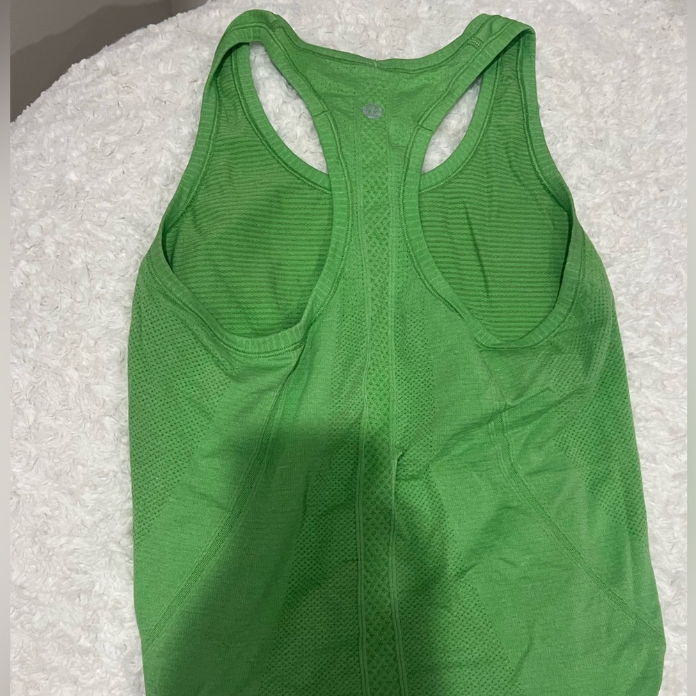 Lululemon green runner tank